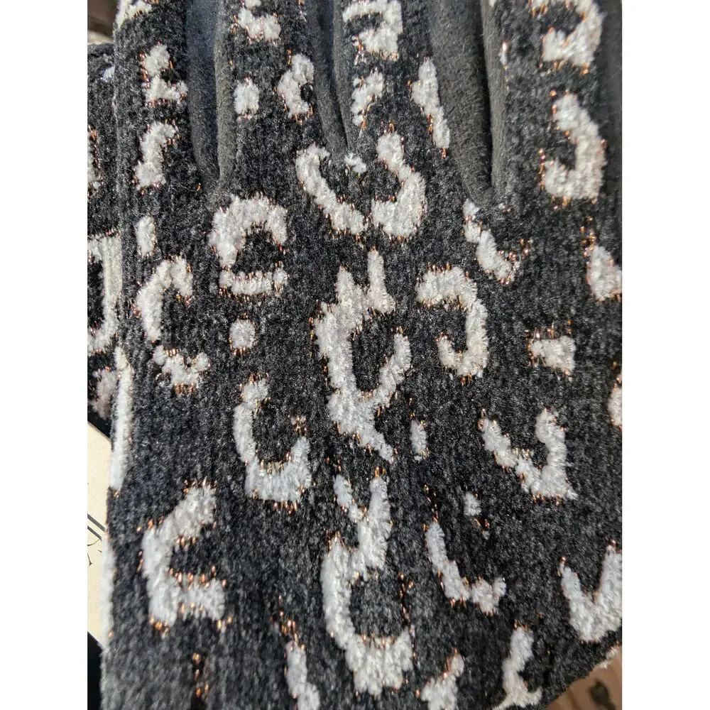 Fadivo New York Animal Print Black Gloves